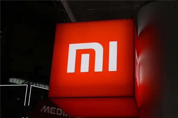 小米 5G 新機入網(wǎng)，支持最高 67W 快充